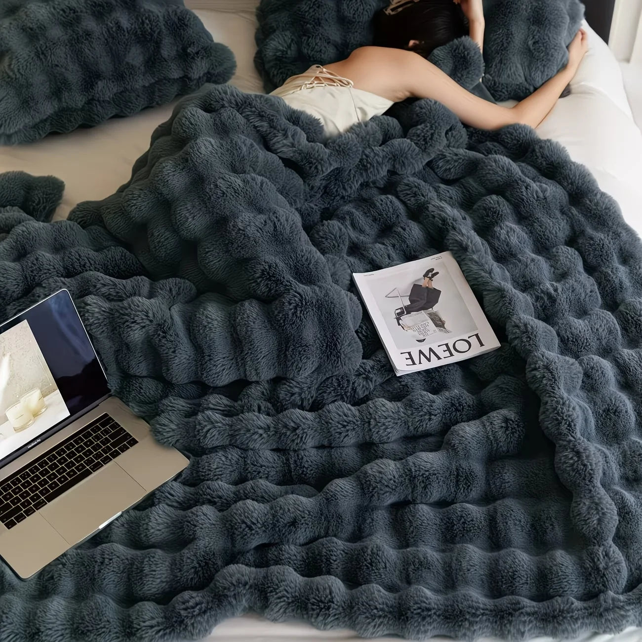 Soft Cozy Faux Fur Rabbit Blanket, Warm Thick for Bed Sofa Office, Elegant Home Decor, Perfect Gift, Durable and Versatile