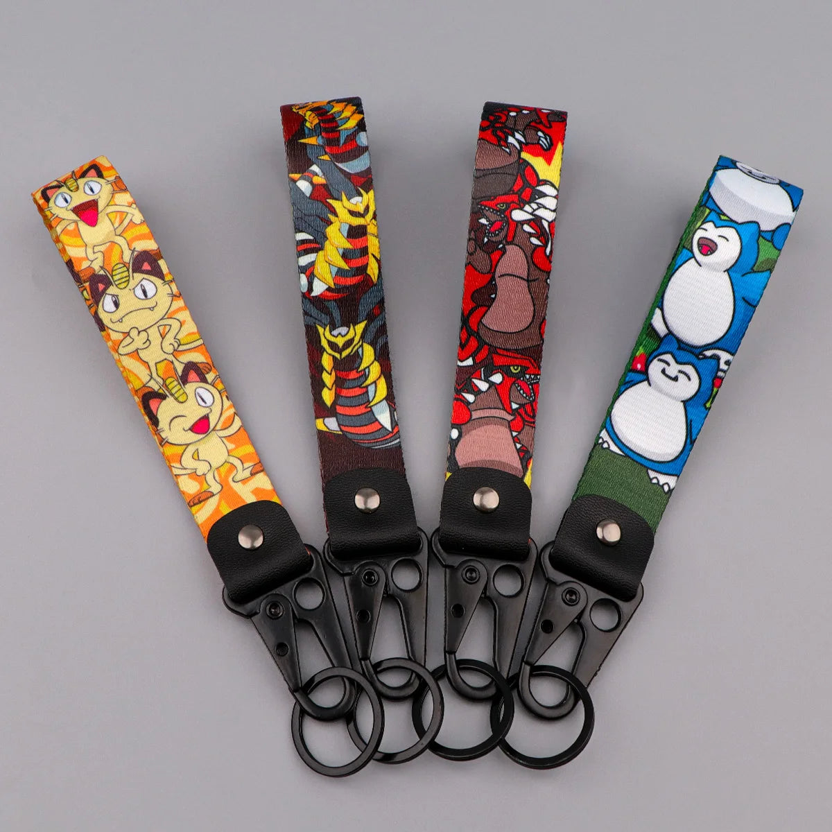 Cartoon Anime Monster Original Keychains Keyring Cool Keychains for Men Keychain for Car Keys Accessories Women Jewelry Gifts