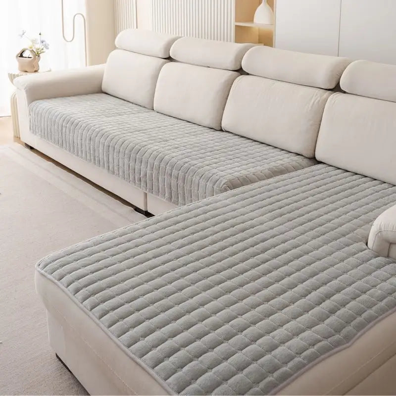 Plush plaid sofa cushion non-slip four seasons universal living room sofa cover simple modern thickened velvet cushion towel