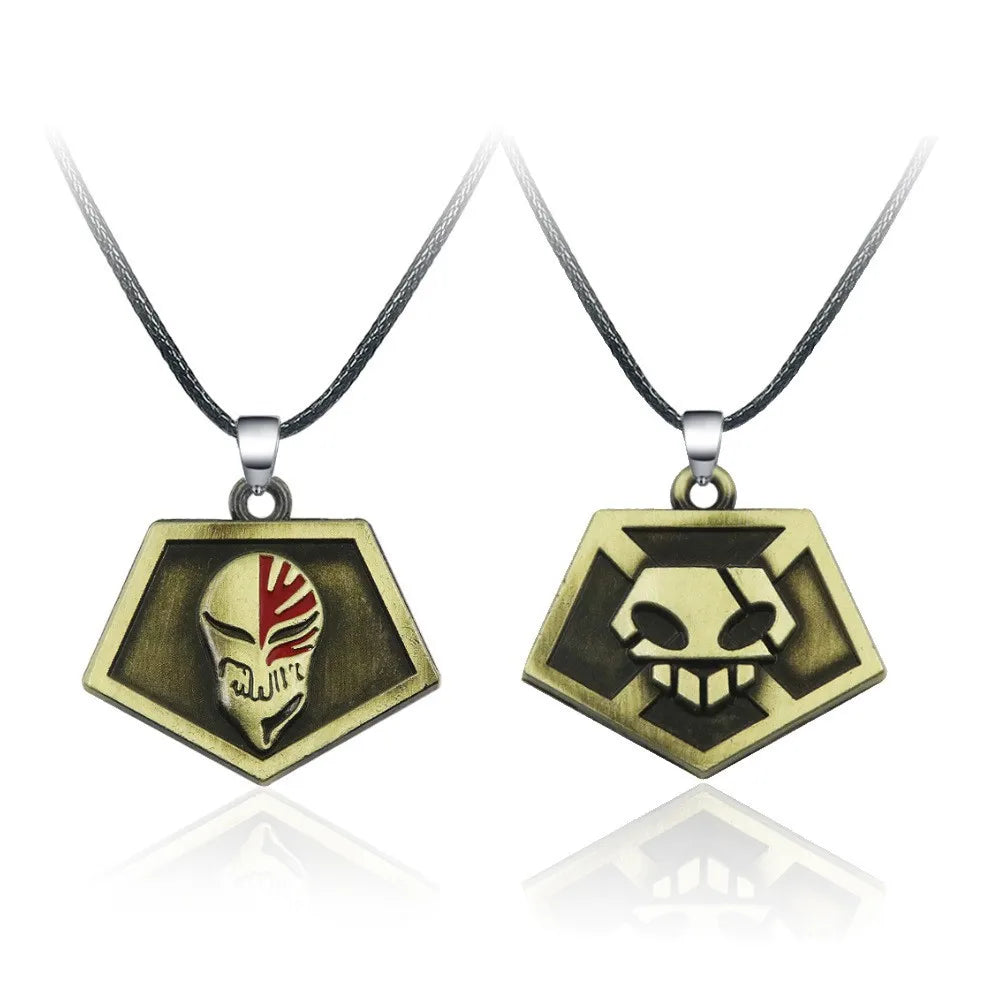 Anime BLEACH Kurosaki Ichigo False Mask Cosplay Necklace Keychain Grimmjow Necklace Cosplay Accessories Man Woman Jewelry Gifts