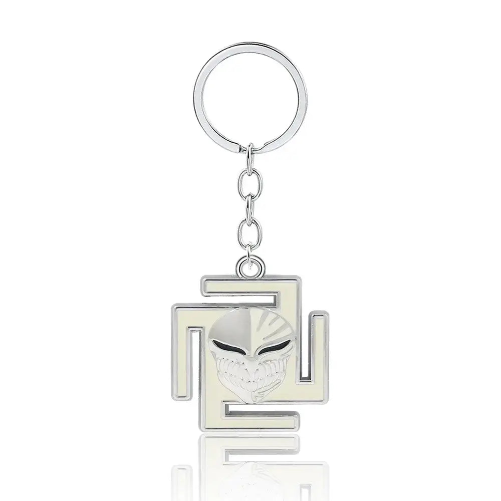 Silver durable zinc alloy keychain with stylized smiling skull emblem in angular frame bleach ichigo mask necklace cosplay accessory