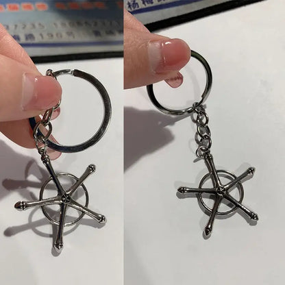 Silver metallic ships wheel keychain pendant with classic nautical design bleach ishida uryuu cosplay charm
