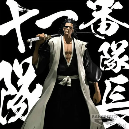 Black and white bleach kuchiki rukia pvc figure standing statue 18.5cm with spiky hair eyepatch and sword