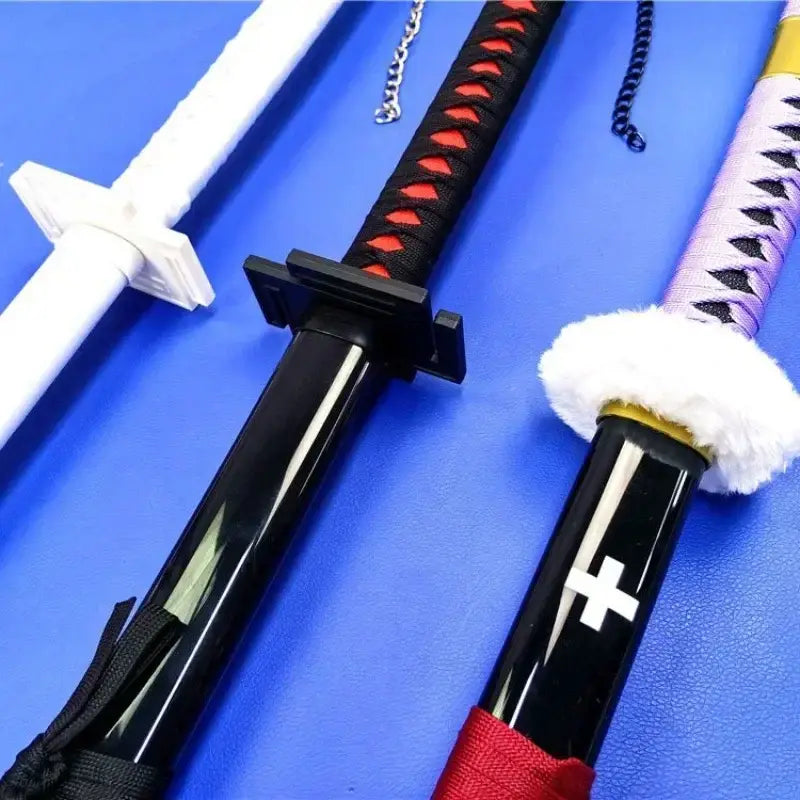 Black kurosaki ichigo katana sword with red stitching and white cross emblem on handle 55 inch real size blade