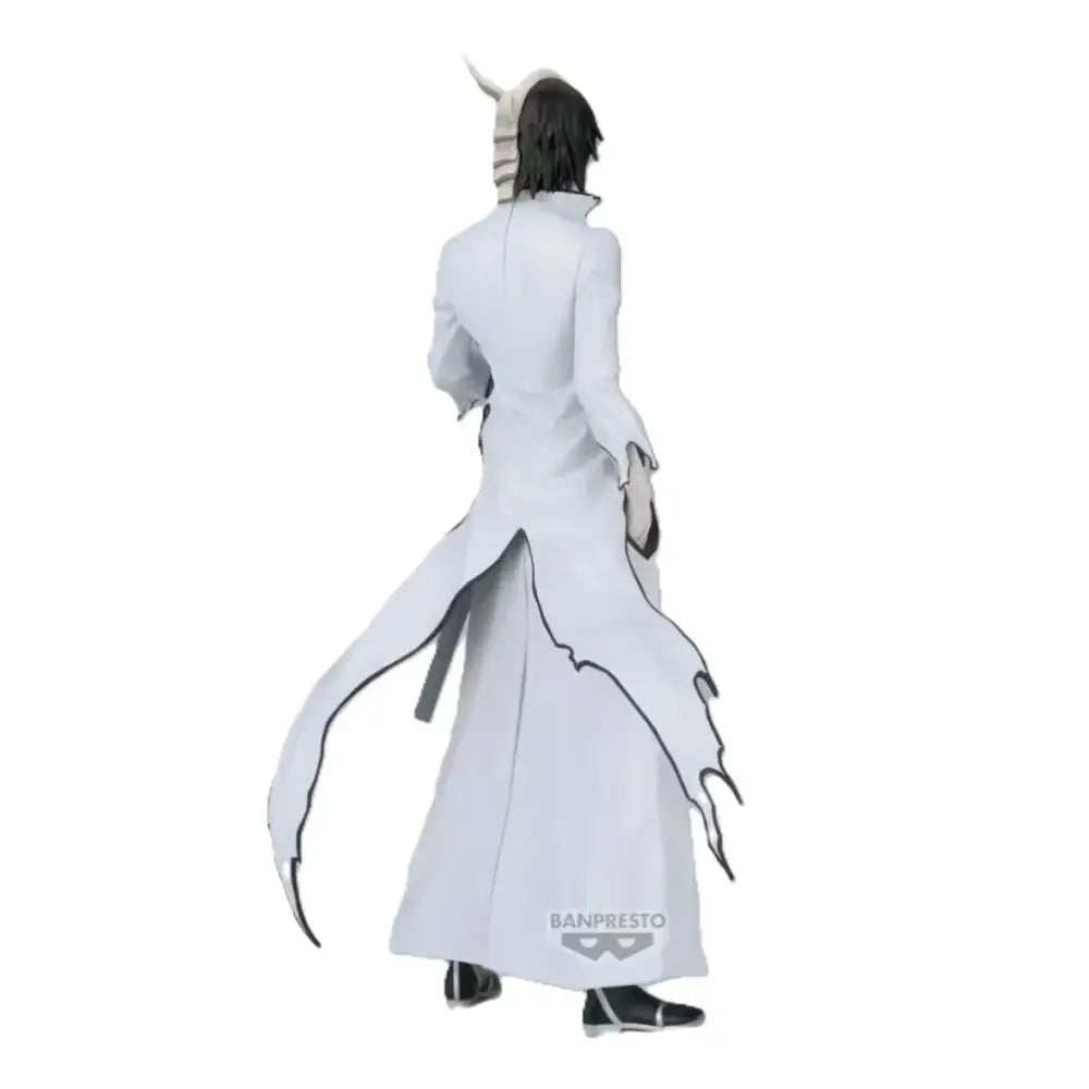White ulquiorra cifer maximatic pvc figure with black hair and horns wearing a long flowing coat from bleach