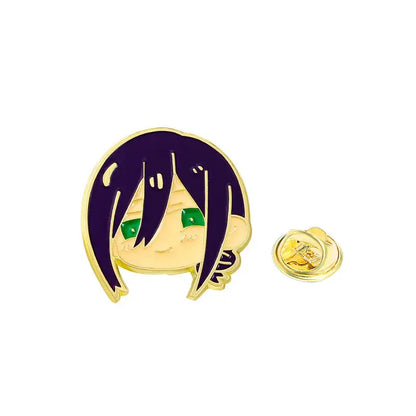 Gold-toned enamel pin featuring chibi-style chainsaw man character with short purple hair and bright green eyes