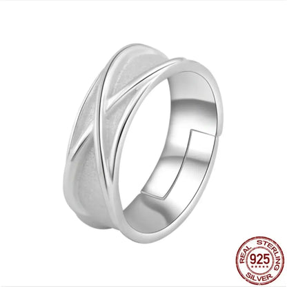 Silver 925 sterling silver adjustable ring with modern twisted design inspired by goku black from dragon ball