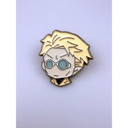Metallic enamel jujutsu kaisen alloy brooch featuring stylized cartoon gojo satoru with blonde hair and round goggles