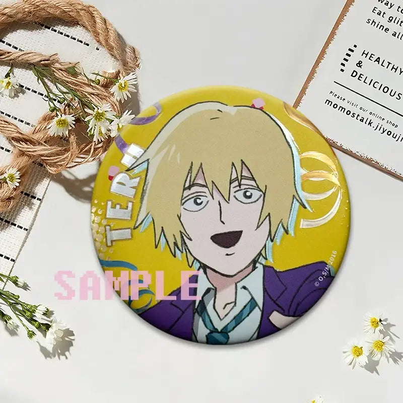 Mob psycho 100 shigeo kageyama button pin featuring a yellow circular anime character with blonde hair and purple jacket