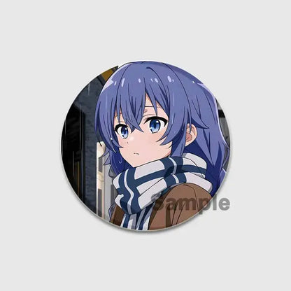 Circular 58mm roxy migurdia brooch pin featuring an anime character with long blue hair and striped scarf