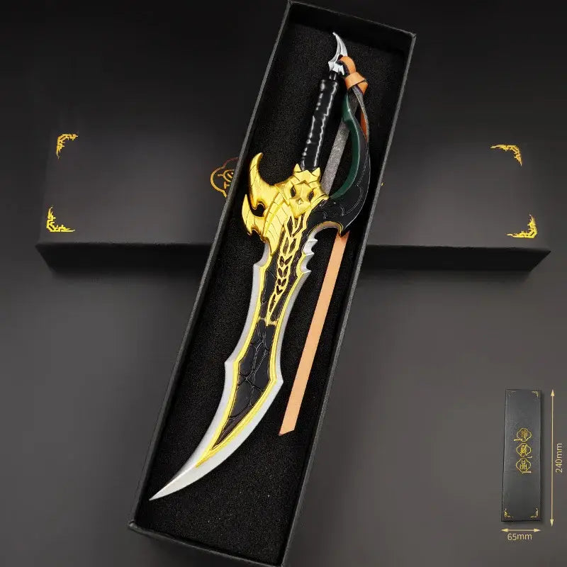 Elegant golden and black knight killer fangs sword 22cm metal keychain with intricate dragon-scale blade in black box