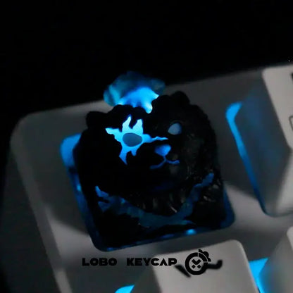 Black translucent resin solo leveling sung jin-woo esc keycap with glowing blue skull for mechanical keyboard