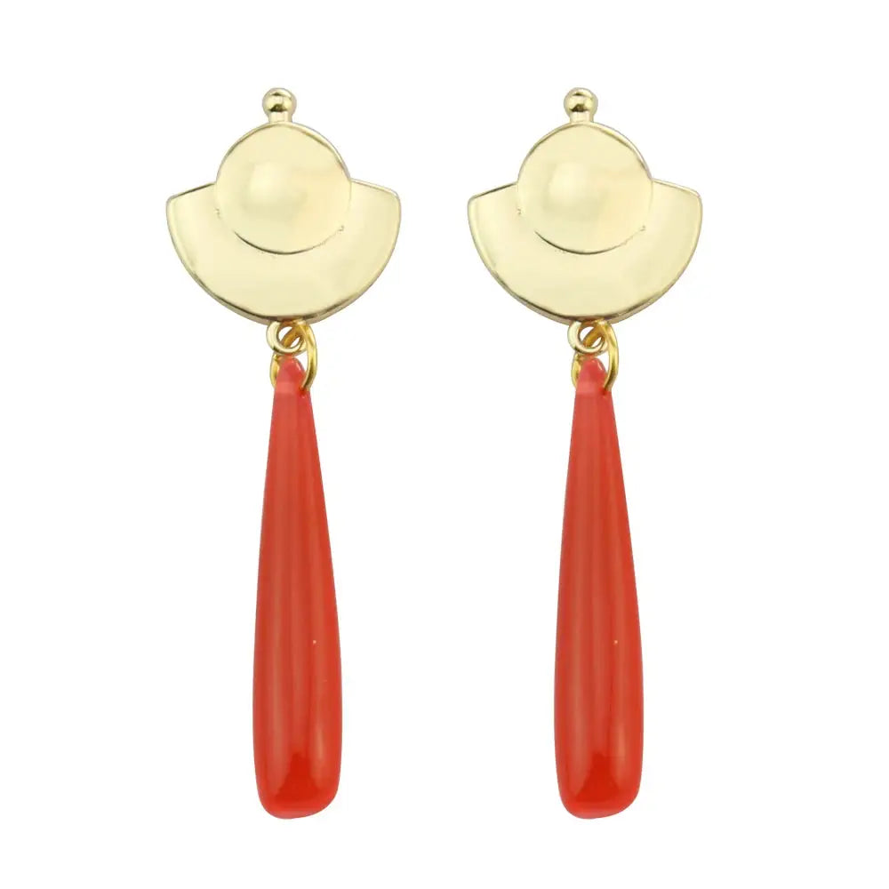 Gold-toned hat-shaped apothecary diaries maomao drop earrings with vibrant red teardrop pendants cosplay jewelry