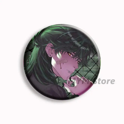 Circular button pin featuring The Kid at the Back solivan with dark green hair amber eyes and a brugmansia button design